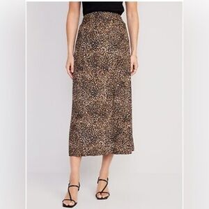 Old Navy Novelty Animal Print Maxi Skirt Size XL Pull on Fall Comfortable Brown